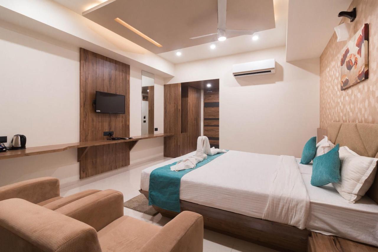 Hotel Green City Gandhinagar Esterno foto