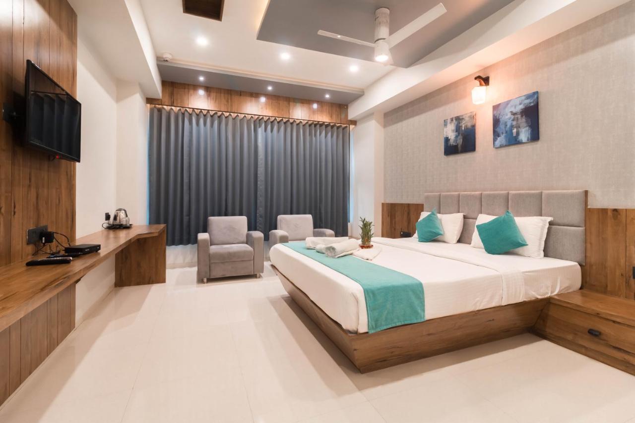 Hotel Green City Gandhinagar Esterno foto
