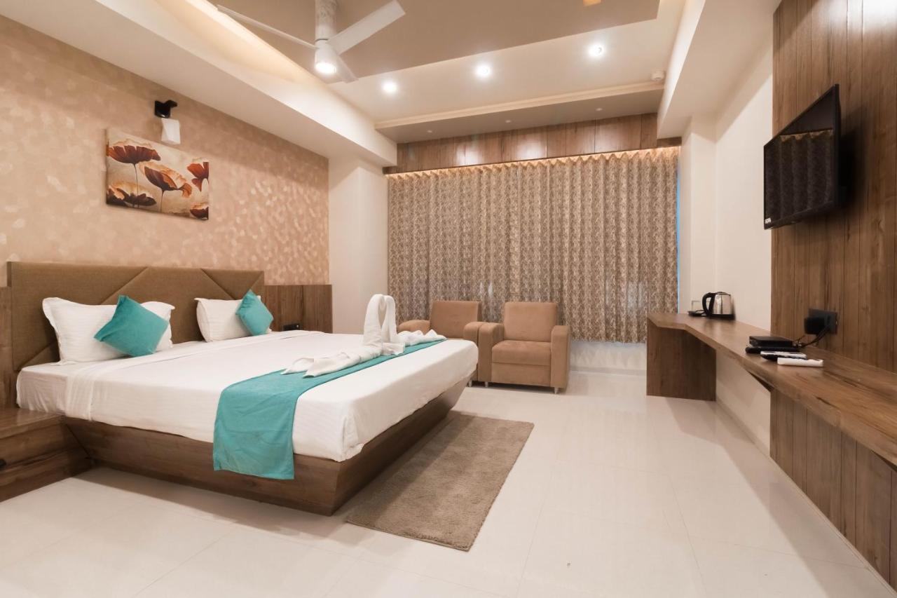 Hotel Green City Gandhinagar Esterno foto