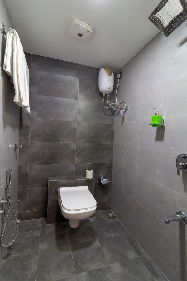 Hotel Green City Gandhinagar Esterno foto